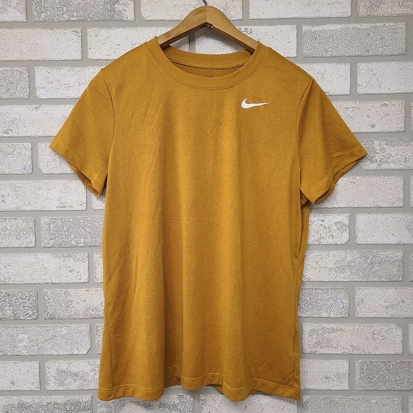 Nike Short Sleeve Dri Fit Tee Large - Picture 1 of 5